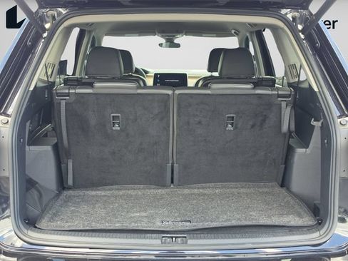 Used 2024 Volkswagen Atlas SE FWD image 20