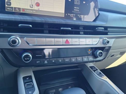 New 2025 Kia Telluride EX w/ EX Captain's Chair Package image 25
