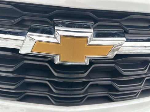 Used 2024 Chevrolet Trax LS w/ Driver Confidence Package image 28