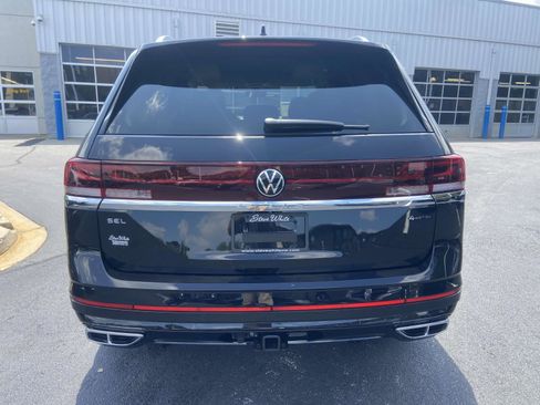 New 2026 Volkswagen Atlas SEL Premium R-Line AWD/4WD image 8