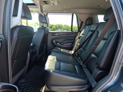 Used 2019 Chevrolet Tahoe LT AWD/4WD image 10