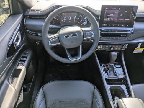 New 2026 Jeep Compass Latitude w/ Sun and Sound Group AWD/4WD image 14