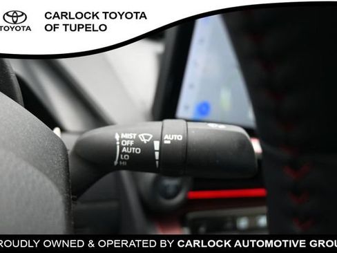 Used 2025 Toyota Prius Plug-In Hybrid FWD image 22