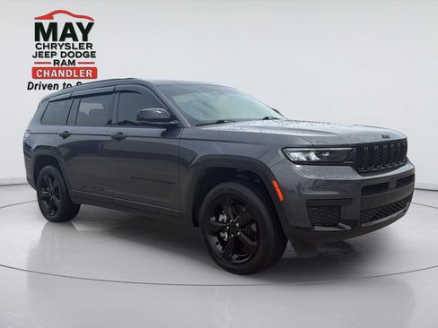 Used 2024 Jeep Grand Cherokee L Altitude AWD/4WD image 1