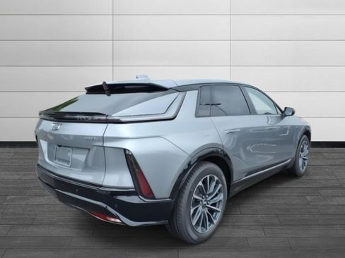 New 2025 Cadillac Lyriq Sport AWD/4WD image 5