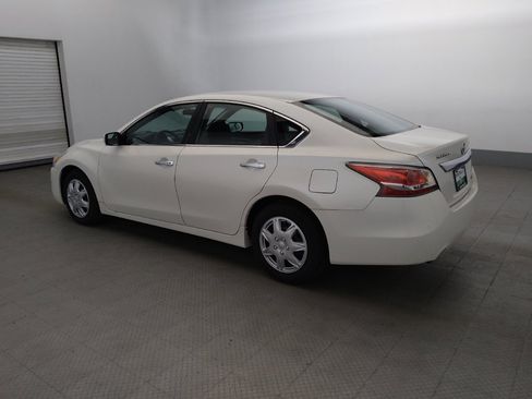 Used 2014 Nissan Altima 2.5 S FWD image 3