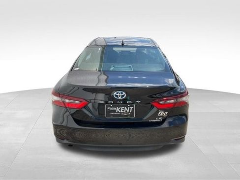 Used 2023 Toyota Camry LE FWD image 8