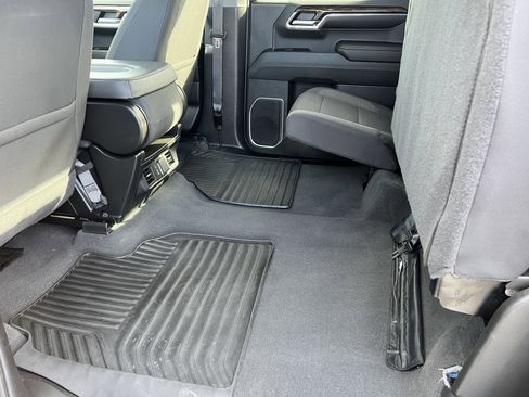 Used 2024 GMC Sierra 1500 SLE AWD/4WD image 16