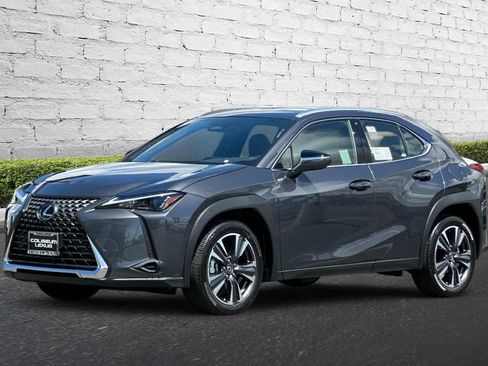 Used 2026 Lexus UX 300h FWD image 8