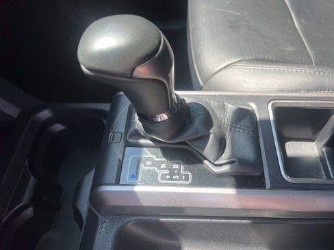 Used 2023 Toyota Tacoma Limited w/ Nightshade Package image 18