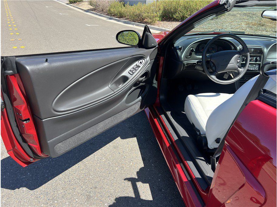 Used 1999 Ford Mustang GT RWD image 21