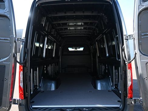 Used 2026 Mercedes-Benz Sprinter 3500 image 28