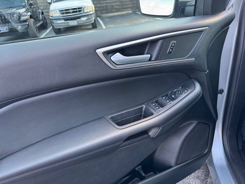 Used 2024 Ford Edge SEL AWD/4WD image 21