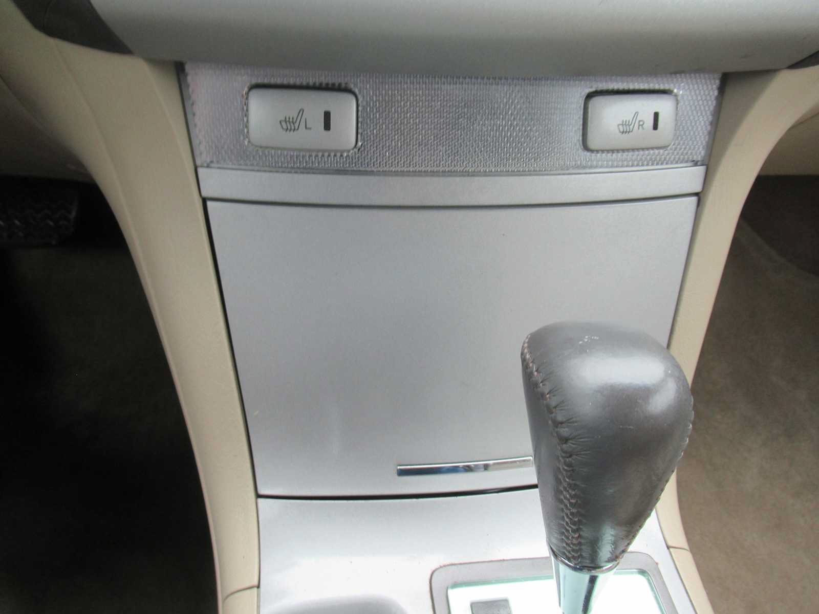 Used 2005 Toyota Solara SLE FWD image 17