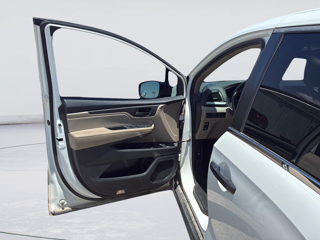 Used 2020 Honda Odyssey LX image 21