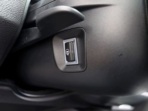 Used 2018 BMW M4 Coupe RWD image 21