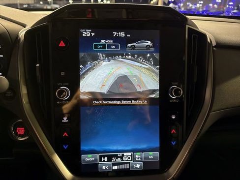 Used 2024 Subaru Crosstrek 2.0i Premium image 31