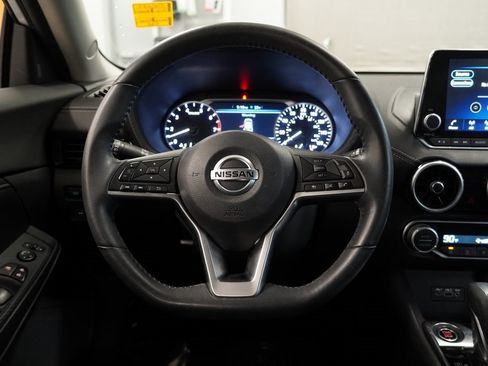 Used 2021 Nissan Sentra SV w/ Trunk Package image 17