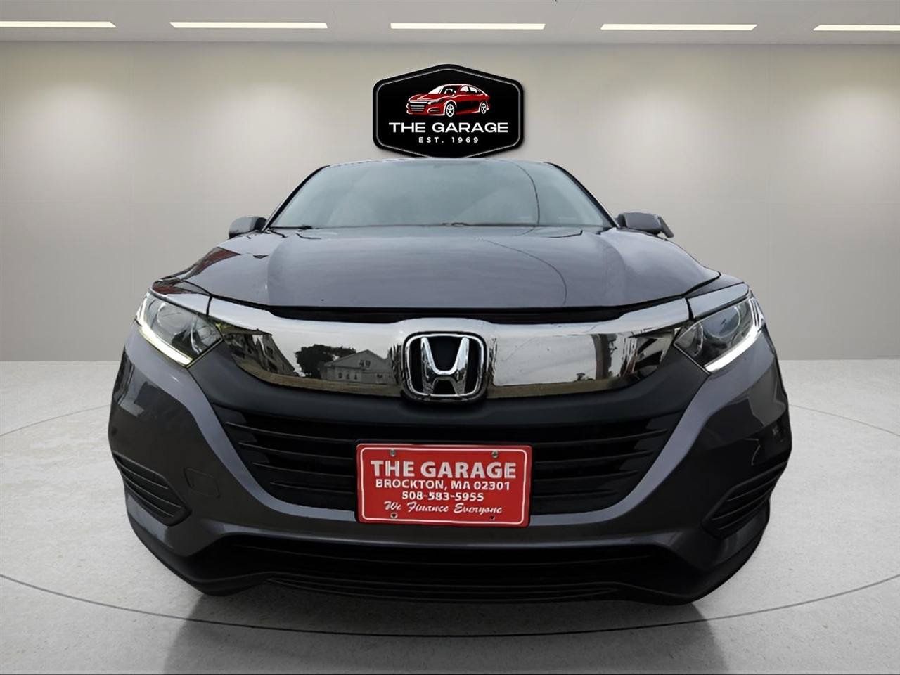 Used 2021 Honda HR-V LX image 2
