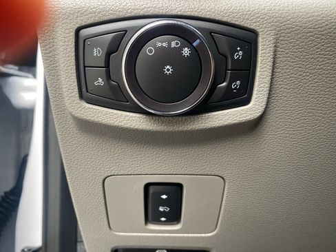 Used 2020 Ford F350 XLT w/ XLT Premium Package image 19