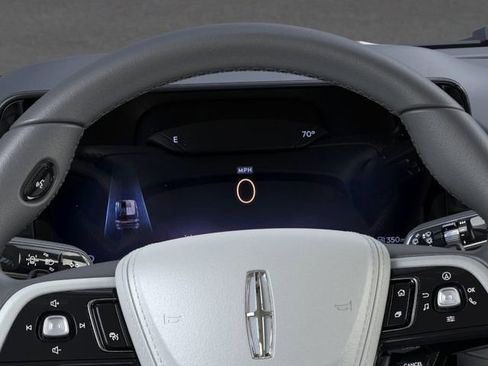 New 2026 Lincoln Aviator 2WD image 14