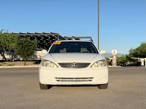 Used 2002 Toyota Camry LE image 3