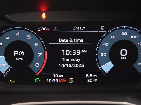 New 2025 Audi Q3 2.0T Premium Plus image 9