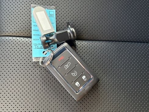 New 2026 Jeep Grand Cherokee Limited Reserve image 32