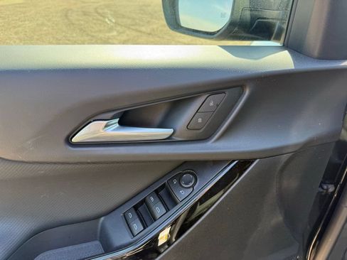 Used 2026 Chevrolet Equinox LT FWD image 21
