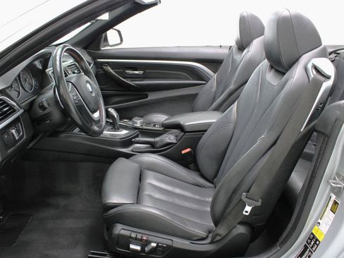 Used 2018 BMW 430i xDrive Convertible AWD/4WD image 36