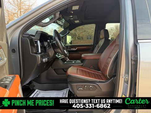 Used 2024 GMC Sierra 3500 Denali Ultimate image 16