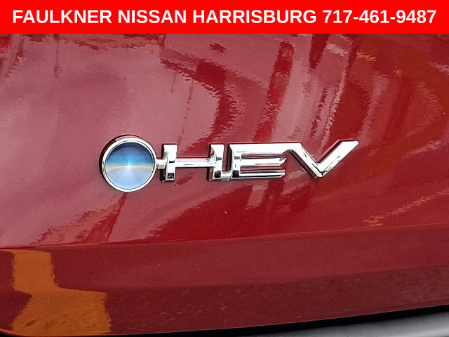 Used 2026 Toyota Sienna XLE FWD image 36