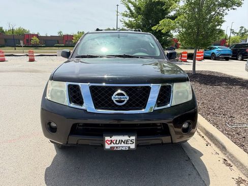Used 2010 Nissan Pathfinder SE w/ SE Premium Journey Pkg AWD/4WD image 2