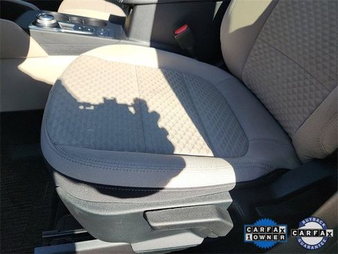 Certified 2021 Ford Escape SE image 24