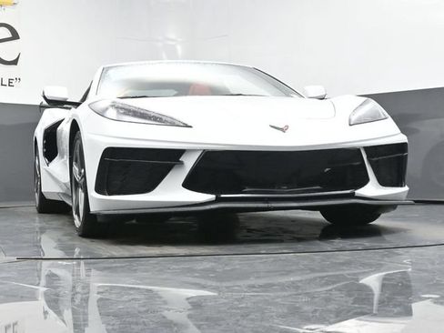 New 2027 Chevrolet Corvette Stingray Coupe w/ 1LT RWD image 3