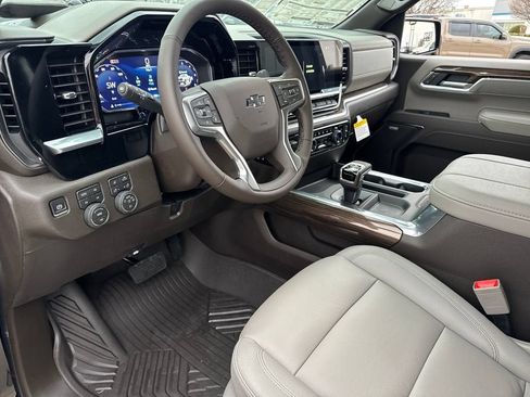 New 2026 Chevrolet Silverado 1500 LT Trail Boss w/ LT Trail Boss Premium Package AWD/4WD image 17