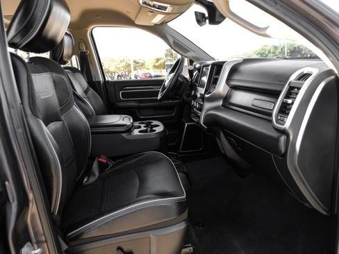 Used 2020 RAM 2500 Laramie image 31