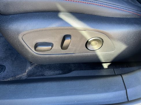 Used 2025 Chevrolet Blazer EV RS image 12