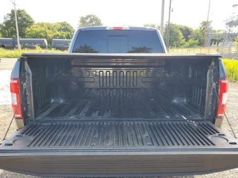 Used 2020 Ford F150 XLT w/ Equipment Group 302A Luxury AWD/4WD image 9