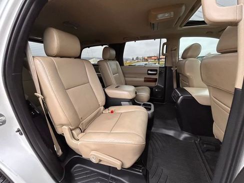 Used 2013 Toyota Sequoia Platinum image 56