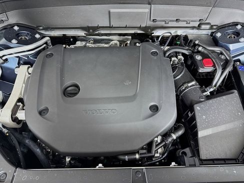 Used 2026 Volvo XC90 B6 Ultra w/ Lounge Package image 33