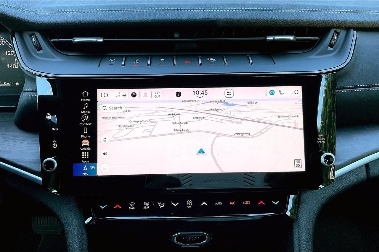 New 2027 Jeep Grand Cherokee Altitude AWD/4WD image 12