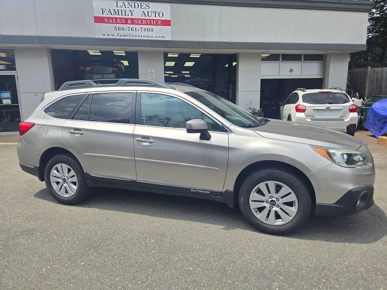 Used 2016 Subaru Outback 2.5i Premium AWD/4WD image 32