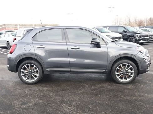 Used 2023 FIAT 500X Pop w/ Comfort Group image 3