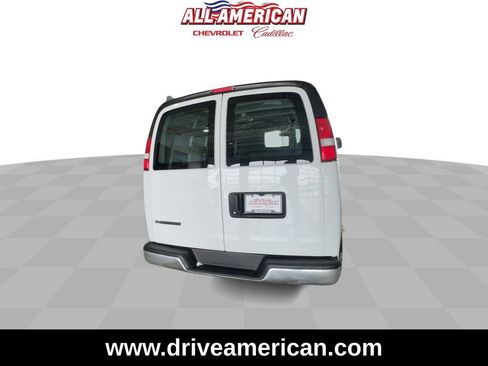 Used 2023 Chevrolet Express 2500 w/ Driver Convenience Package image 7