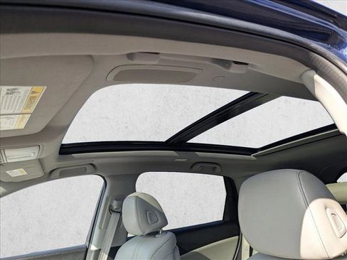 Certified 2023 Acura RDX FWD w/ Technology Package image 17