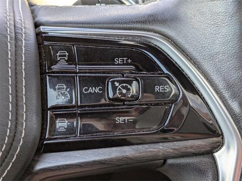 Certified 2021 Jeep Grand Cherokee L Overland image 33