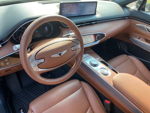 Certified 2023 Genesis GV70 2.5T w/ Advanced Package AWD/4WD image 30