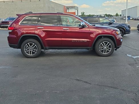 Used 2021 Jeep Grand Cherokee Limited AWD/4WD image 10