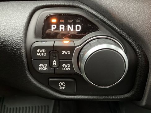 New 2026 RAM 1500 Big Horn w/ Night Edition AWD/4WD image 12